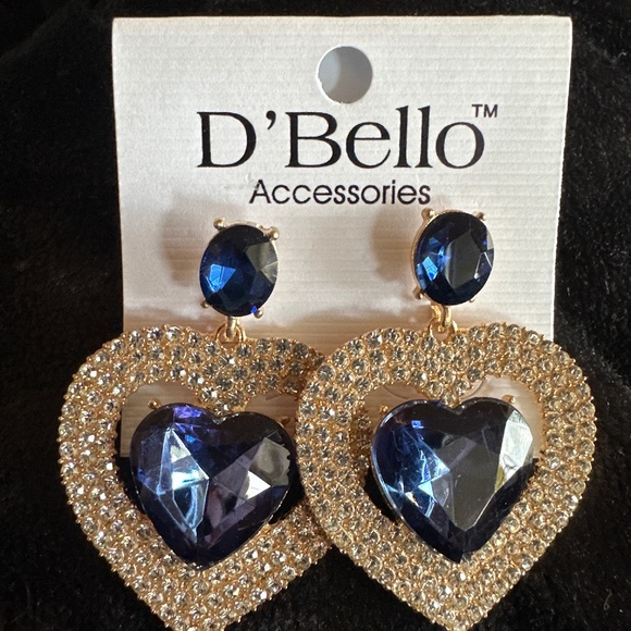 Gorgeous royal blue heart earrings - Picture 1 of 5